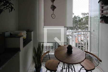 Apartamento à venda com 3 quartos, 77m² em Vila Paulo Silas, São Paulo