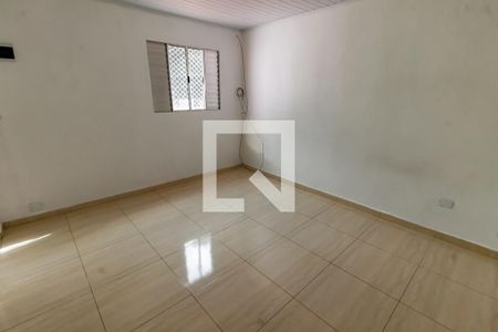 Quarto de casa para alugar com 1 quarto, 35m² em Jardim Tres Marias, Taboão da Serra