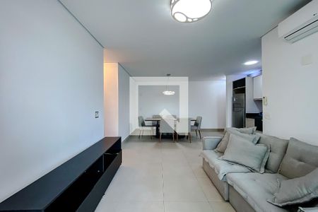 Sala de apartamento para alugar com 2 quartos, 77m² em Vila Regente Feijó, São Paulo