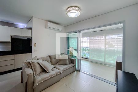 Sala de apartamento para alugar com 2 quartos, 77m² em Vila Regente Feijó, São Paulo