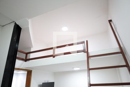 Kitnet/Studio para alugar com 1 quarto, 17m² em Vila Castelo, São Paulo