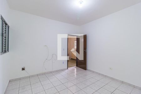 Quarto 1 de casa para alugar com 4 quartos, 240m² em Parque Sevilha, São Paulo