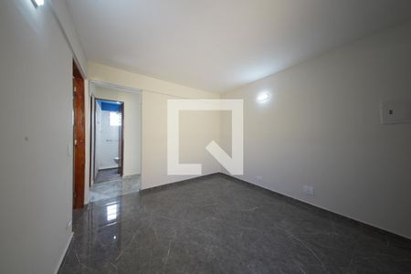 Apartamento para alugar com 2 quartos, 42m² em Vila Silvia, São Paulo