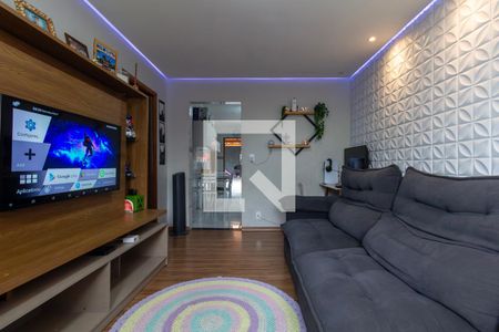 Sala de casa à venda com 2 quartos, 252m² em Jardim Fernandes, São Paulo