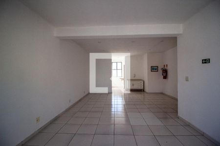 Quarto de casa para alugar com 1 quarto, 52m² em Vila Santa Terezinha, Sorocaba