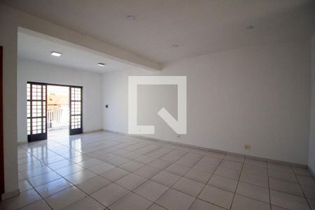 Quarto de casa para alugar com 1 quarto, 52m² em Vila Santa Terezinha, Sorocaba