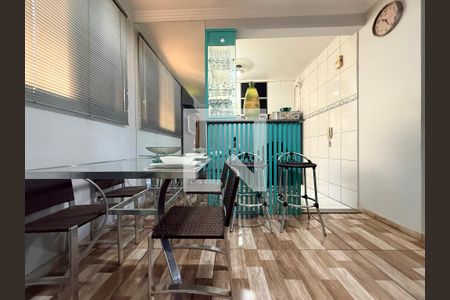 Apartamento à venda com 2 quartos, 50m² em Cabral, Contagem