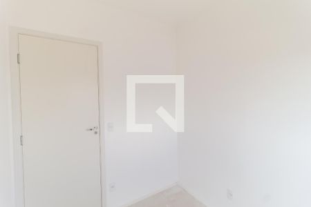 Quarto 1 de apartamento para alugar com 2 quartos, 37m² em Jardim Copiuva, Carapicuíba