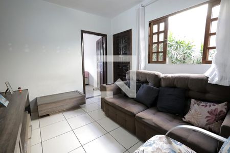 Sala de casa à venda com 3 quartos, 144m² em Jardim Cristiane, Santo André