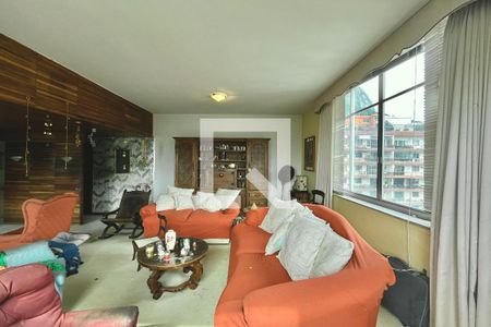 Sala  de apartamento à venda com 3 quartos, 197m² em Leblon, Rio de Janeiro