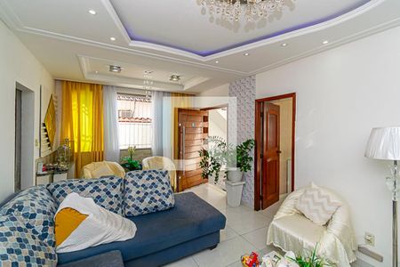 Sala de casa à venda com 3 quartos, 172m² em Vila Kosmos, Rio de Janeiro