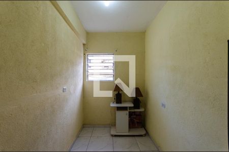 Quarto 2 de casa para alugar com 2 quartos, 45m² em Vila Jaraguá, São Paulo