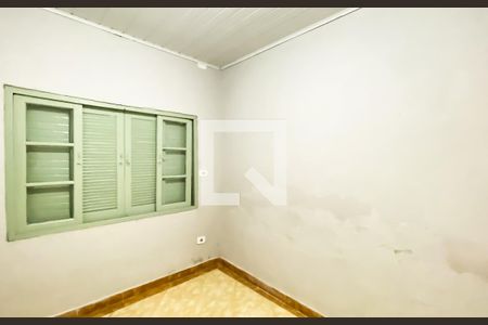 Quarto 2 de casa para alugar com 2 quartos, 80m² em Vila Ré, São Paulo