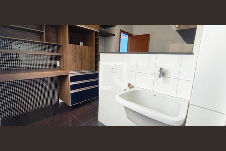 Apartamento para alugar com 3 quartos, 161m² em Sagrada Família, Belo Horizonte