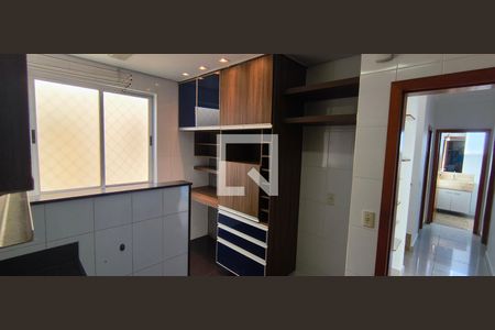 Apartamento para alugar com 3 quartos, 161m² em Sagrada Família, Belo Horizonte