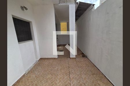 Quintal de apartamento para alugar com 1 quarto, 45m² em Guilhermina, Praia Grande