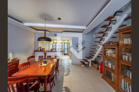 Casa de Condomínio à venda com 3 quartos, 180m² em Cosme Velho, Rio de Janeiro