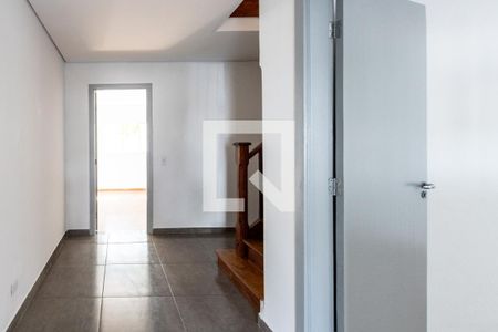 Hall de entrada de casa para alugar com 3 quartos, 300m² em Lapa, São Paulo