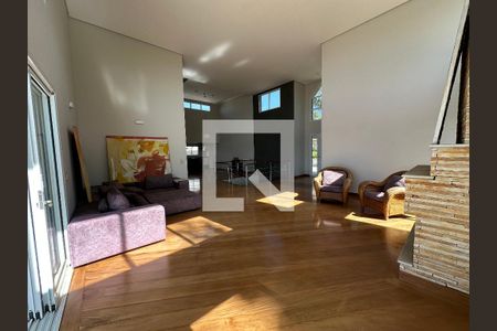 Sala de casa de condomínio à venda com 5 quartos, 600m² em Morada dos Pinheiros (aldeia da Serra), Barueri