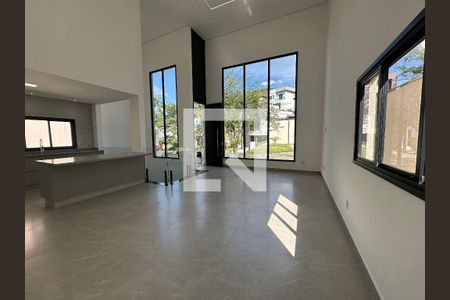 Sala de casa de condomínio à venda com 4 quartos, 304m² em Santana de Parnaíba, Barueri