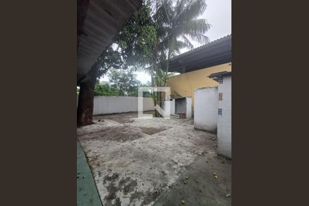 Área externa de casa para alugar com 2 quartos, 250m² em Guaratiba, Rio de Janeiro