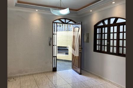 Casa para alugar com 2 quartos, 70m² em Santo Antônio, Osasco