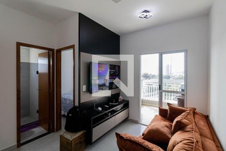 Sala/Cozinha/Área de Serviço  de apartamento para alugar com 2 quartos, 50m² em Vila Santa Teresa, São Paulo