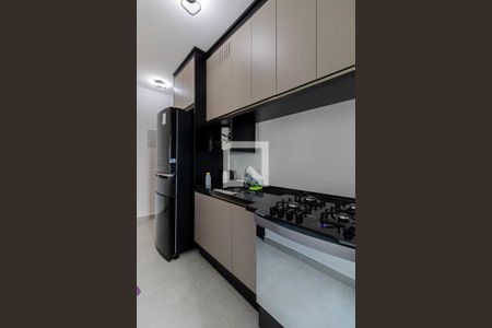 Sala/Cozinha/Área de Serviço  de apartamento para alugar com 2 quartos, 50m² em Vila Santa Teresa, São Paulo