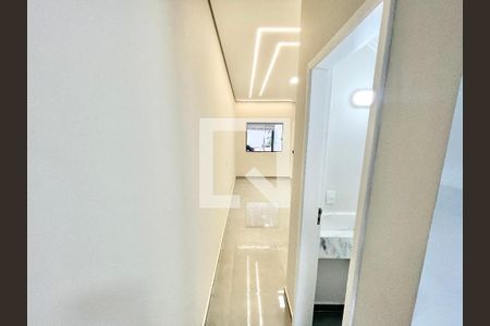 Corredor de casa à venda com 3 quartos, 123m² em Jardim São Paulo, São Paulo