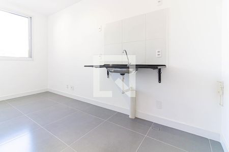Cozinha de apartamento à venda com 1 quarto, 25m² em Água Branca, São Paulo
