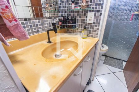 Banheiro de apartamento à venda com 2 quartos, 54m² em Jardim Alvorada, São Bernardo do Campo