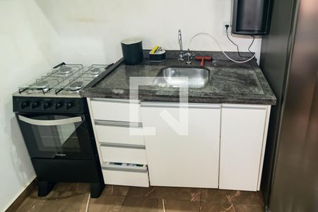 Sala / Cozinha de apartamento para alugar com 1 quarto, 25m² em Bela Vista, São Paulo