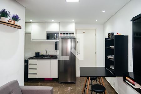 Sala / Cozinha de apartamento para alugar com 1 quarto, 25m² em Bela Vista, São Paulo
