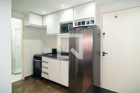 Sala / Cozinha de apartamento para alugar com 1 quarto, 25m² em Bela Vista, São Paulo