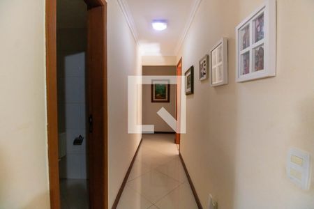 Corredor  de casa de condomínio à venda com 4 quartos, 230m² em Piratininga, Niterói