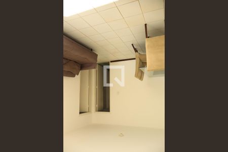 Sala de casa de condomínio para alugar com 1 quarto, 55m² em Pituaçu, Salvador
