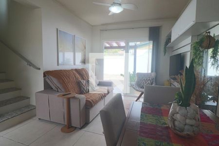 sala de casa de condomínio à venda com 2 quartos, 72m² em São José, Novo Hamburgo