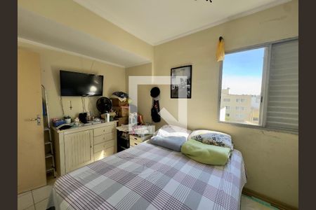 Quarto 1 de apartamento para alugar com 3 quartos, 70m² em Jardim Santa Edwirges, Guarulhos