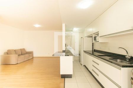 Sala de apartamento para alugar com 2 quartos, 90m² em Água Verde, Curitiba