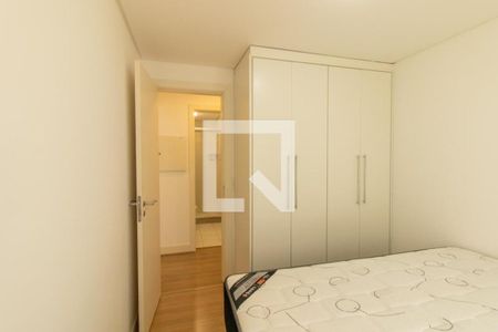 Quarto 1 de apartamento para alugar com 2 quartos, 90m² em Água Verde, Curitiba