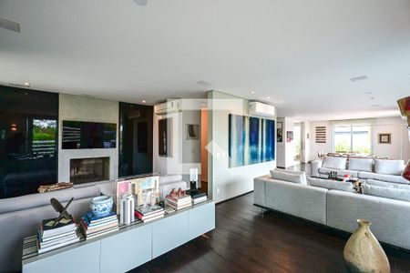 Sala de casa de condomínio à venda com 4 quartos, 800m² em Jardim Vitoria Regia (zona Oeste), São Paulo