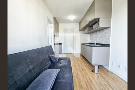 Sala/Cozinha de apartamento para alugar com 1 quarto, 27m² em Campo Belo, São Paulo