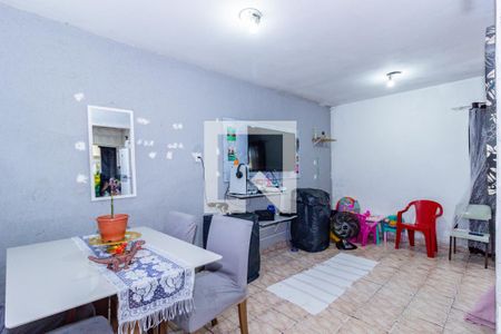 Sala de casa à venda com 3 quartos, 120m² em Jardim Santa Cruz, São Paulo