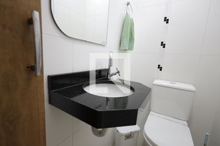 Banheiro 1 de casa à venda com 3 quartos, 144m² em Vila Lucinda, Santo André