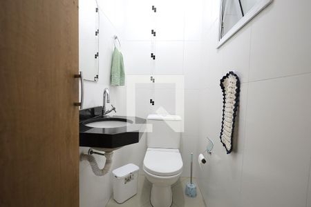 Banheiro 1 de casa à venda com 3 quartos, 144m² em Vila Lucinda, Santo André