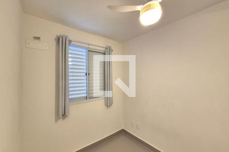 Quarto 2  de apartamento para alugar com 2 quartos, 45m² em Vila Satúrnia, Campinas