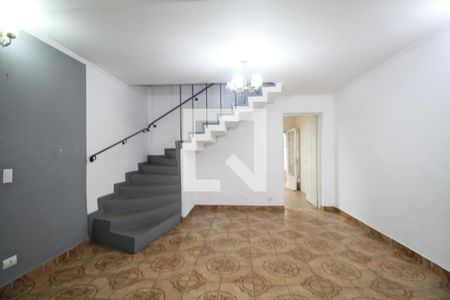 Sala de casa para alugar com 2 quartos, 123m² em Jardim Bom Tempo, Taboão da Serra