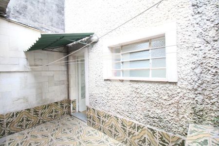 lavanderia de casa para alugar com 2 quartos, 123m² em Jardim Bom Tempo, Taboão da Serra