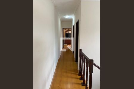 Corredor de casa à venda com 3 quartos, 164m² em Jardim Utinga, Santo André