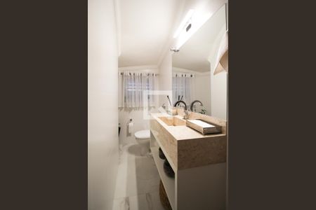Lavabo de casa à venda com 3 quartos, 206m² em Indianópolis, São Paulo